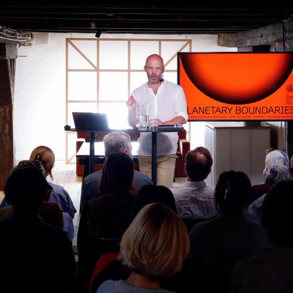 Planetary seminarium