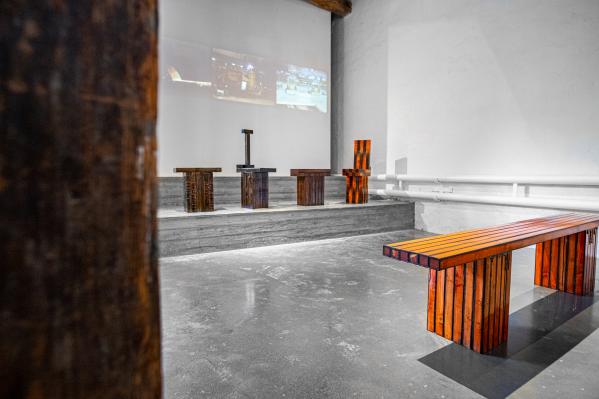 Utställning och film The Witch and the Red Magic Grape på Form/Design Center